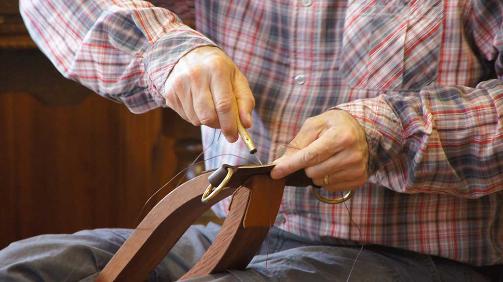 Bernard Lacuche Maître artisan formateur sellier bourrelier harnacheur